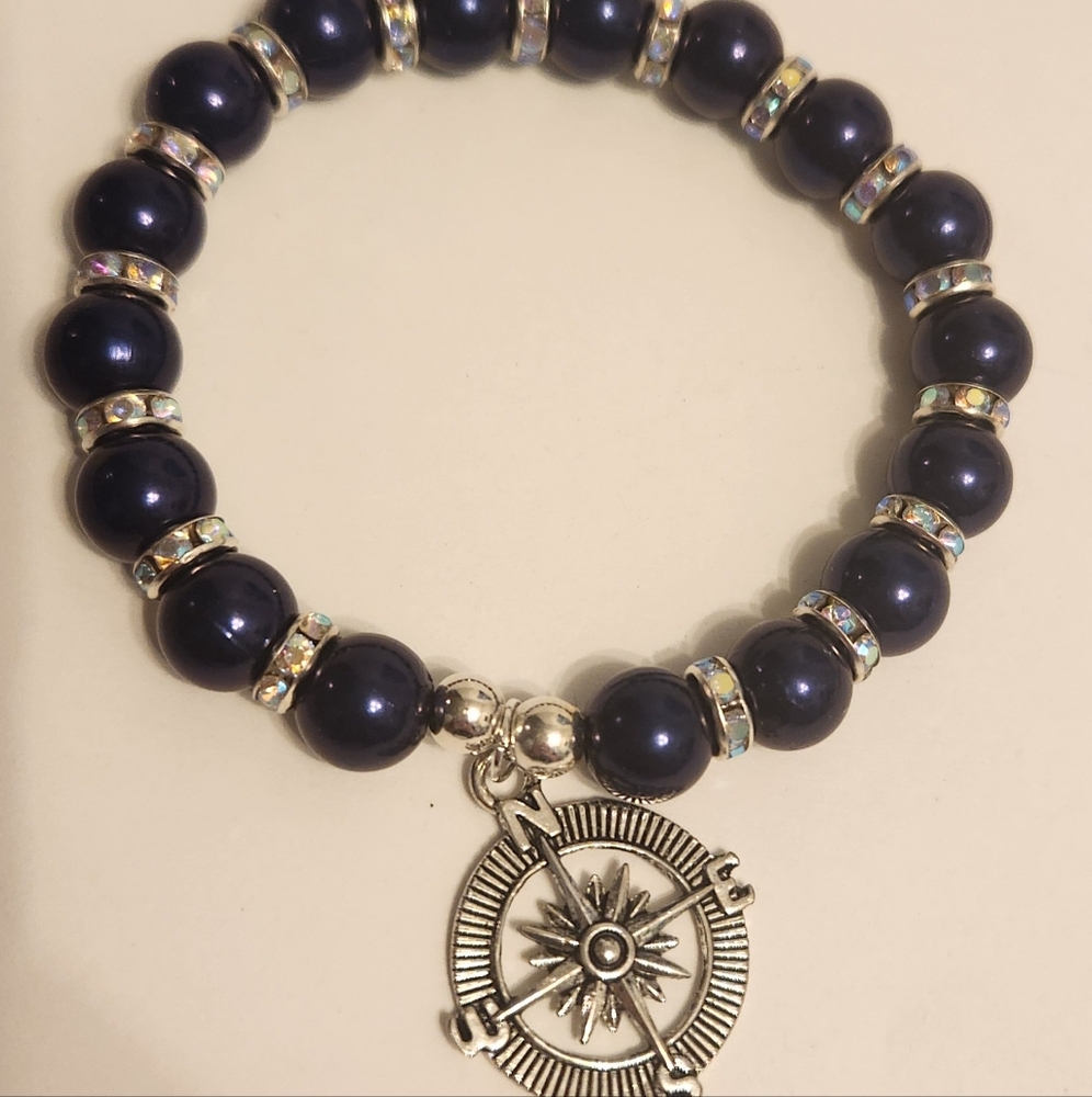 Blue and silver beaded compass bracelet